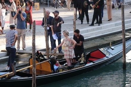 Exclusive 'the honeymoon' onset filming, venice, italy 27 sep 2021